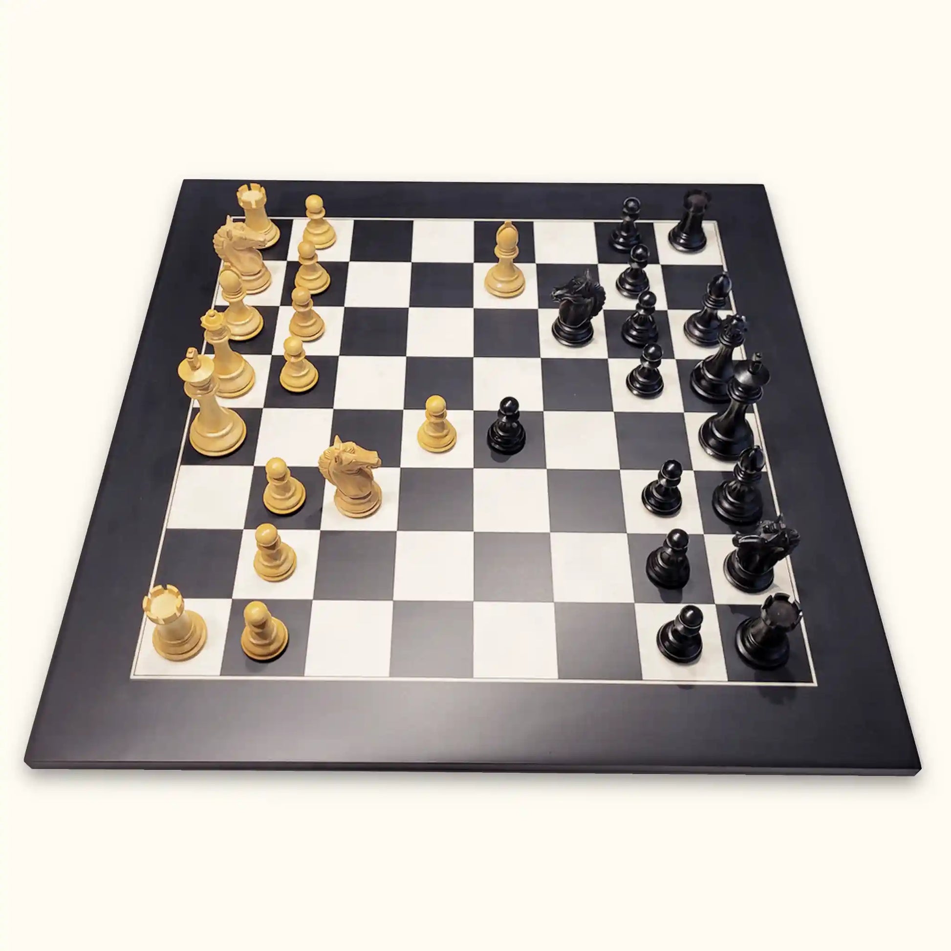 Set di scacchi da 4 Fierce Knight Staunton - Solo pezzi di scacchi Set di scacchi da 4 Fierce Knight Staunton - Solo pezzi di scacchi