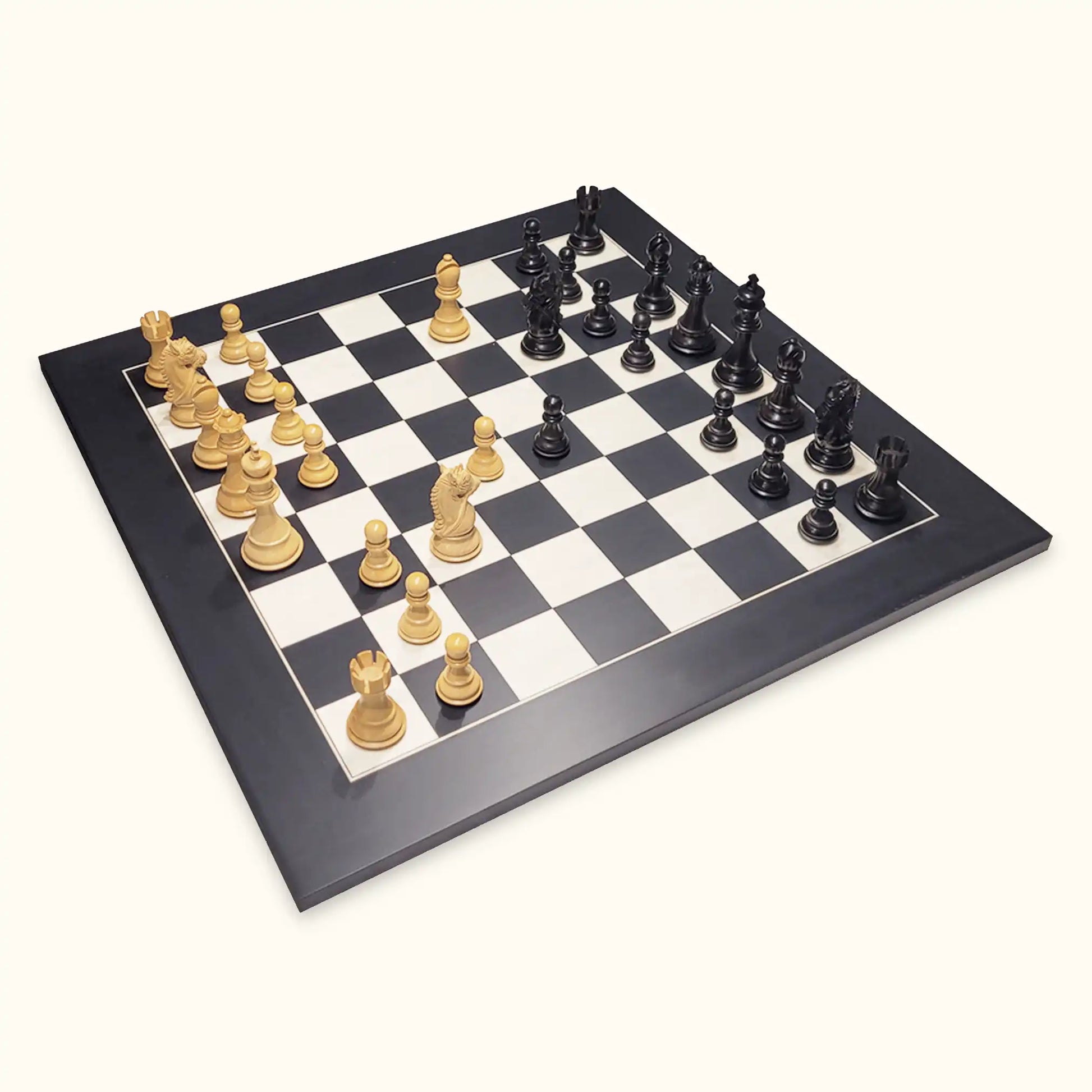 English model MINIATURE chess pieces - Mora Toys · Games